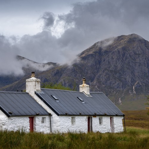 =?UTF-8?Q?buachaille_etive_m=C3=B2r=5FAdobeStock=5F653445567?=